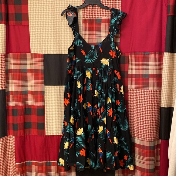 Torrid Retro Chic Tropical Parrot Midi Pinup Girl Dress - Picture 4 of 6